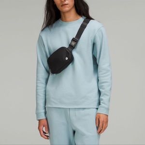 New Lululemon Everywhere Belt Bag, Black